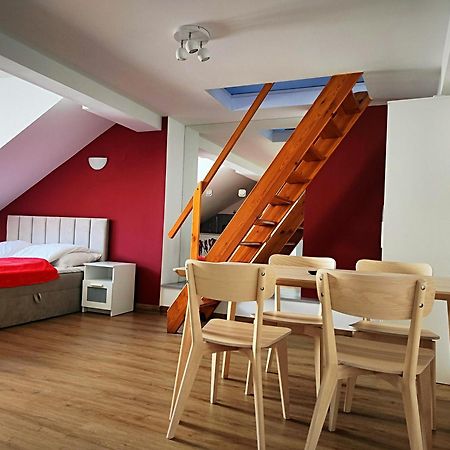 Apartament Winnica Krasków Εξωτερικό φωτογραφία